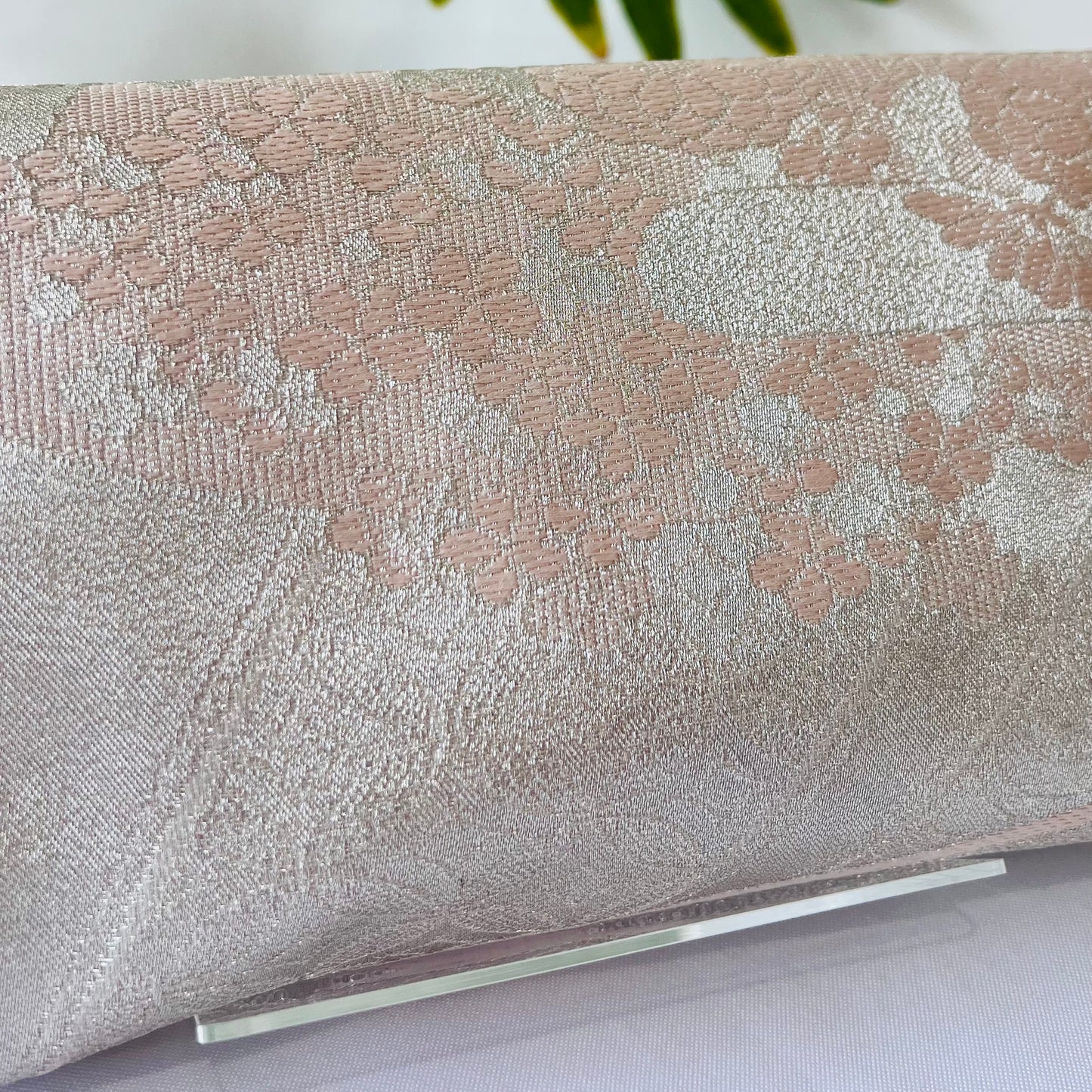 Sakura Luxe